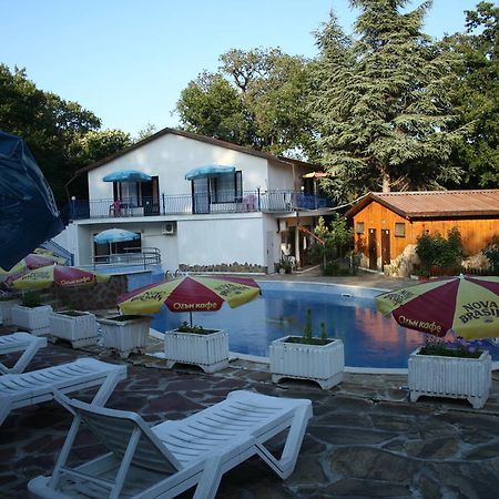 Oasis Villas Златни пясъци Екстериор снимка