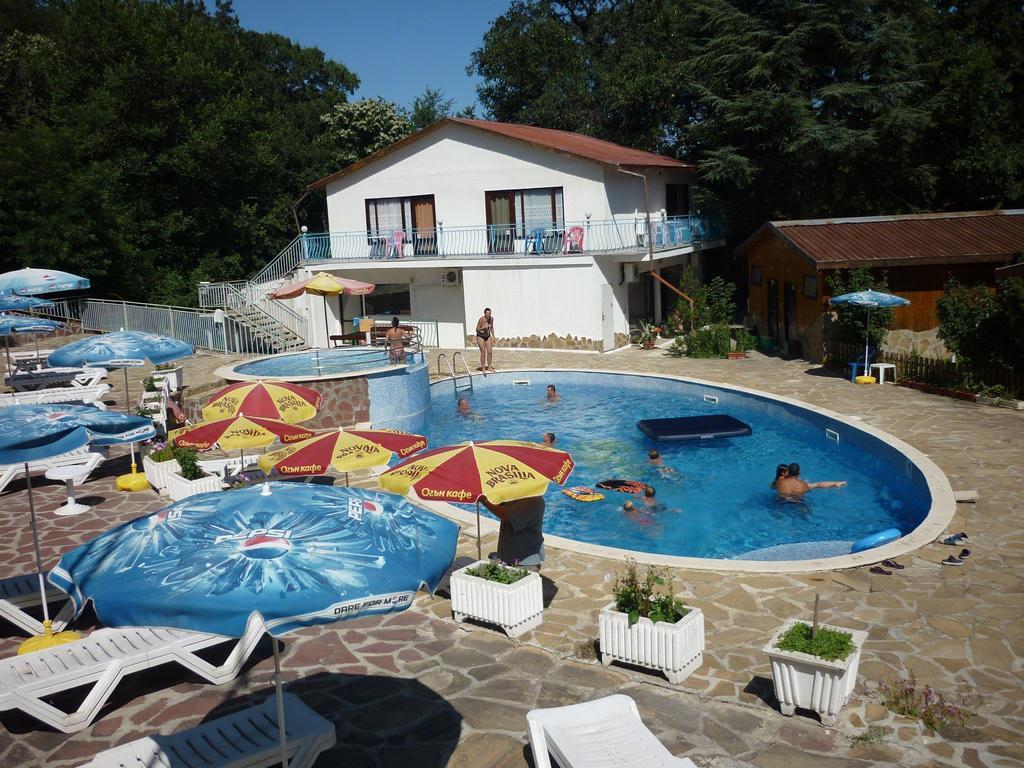 Oasis Villas Златни пясъци Екстериор снимка